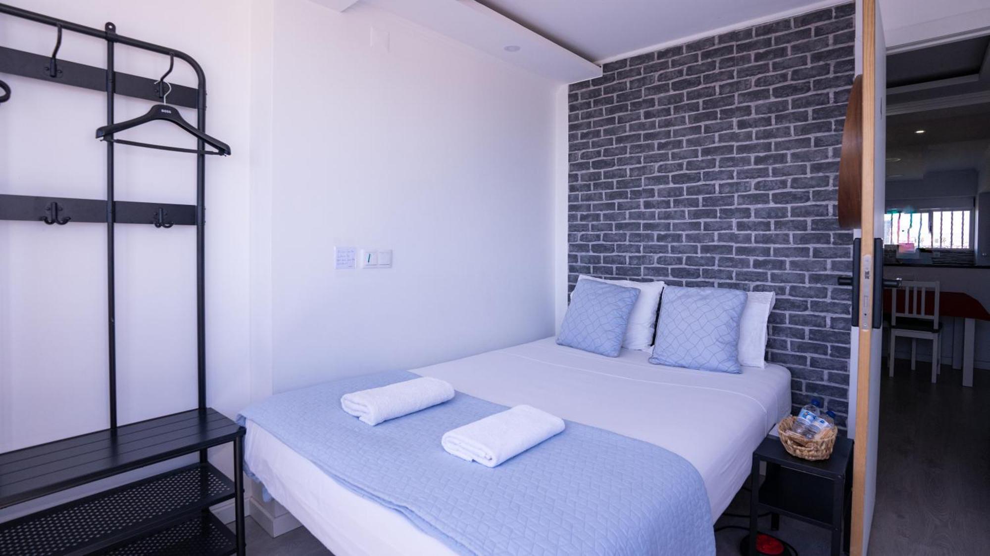 Airport Room ลิสบอน ภายนอก รูปภาพ